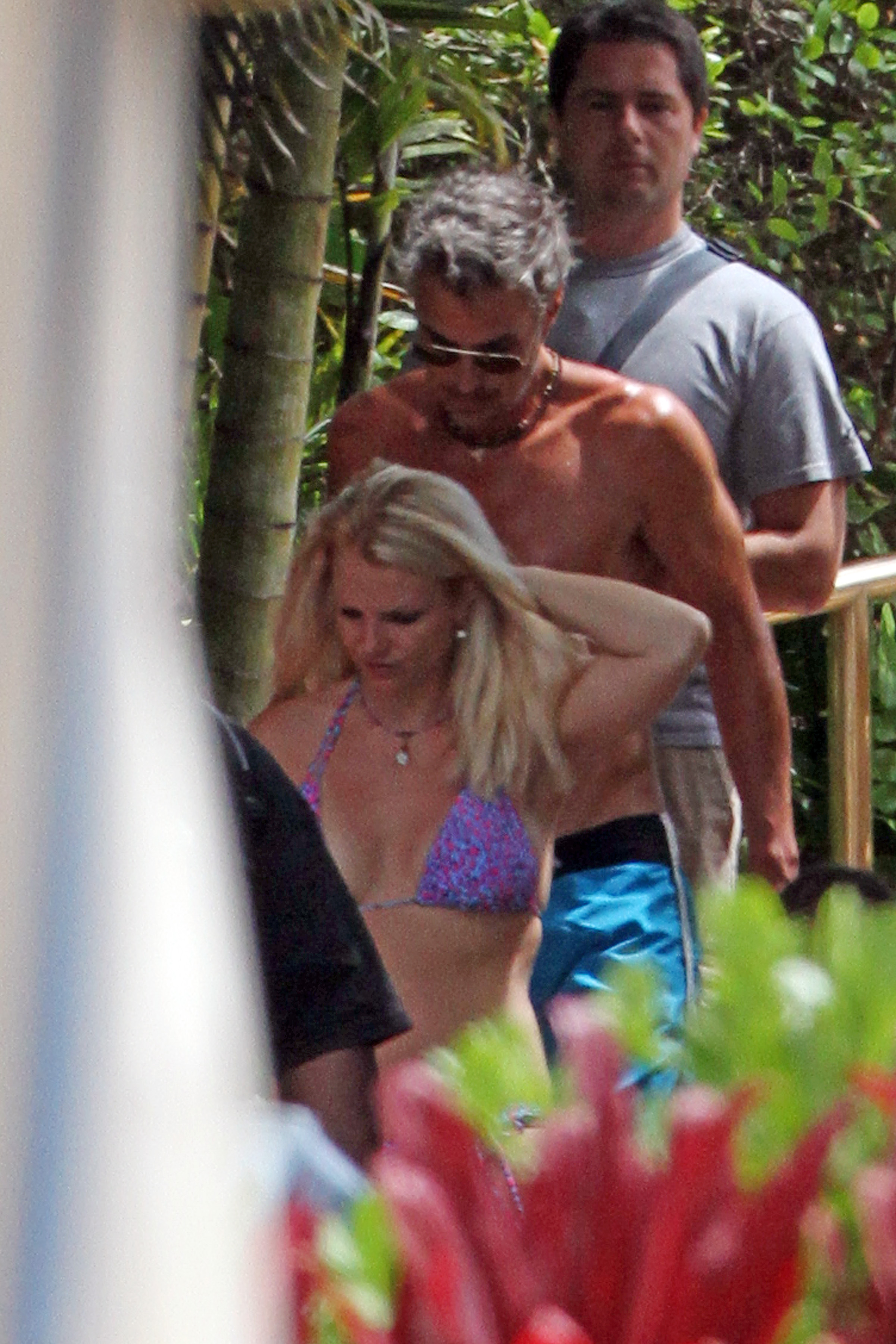Britney Spears - Bikini candids in Hawaii